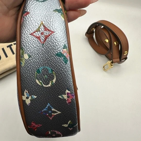 Louis Vuitton LV Garden Metallic Monogram Loop PM Bag Blue Limited Edition - Picture 12 of 15